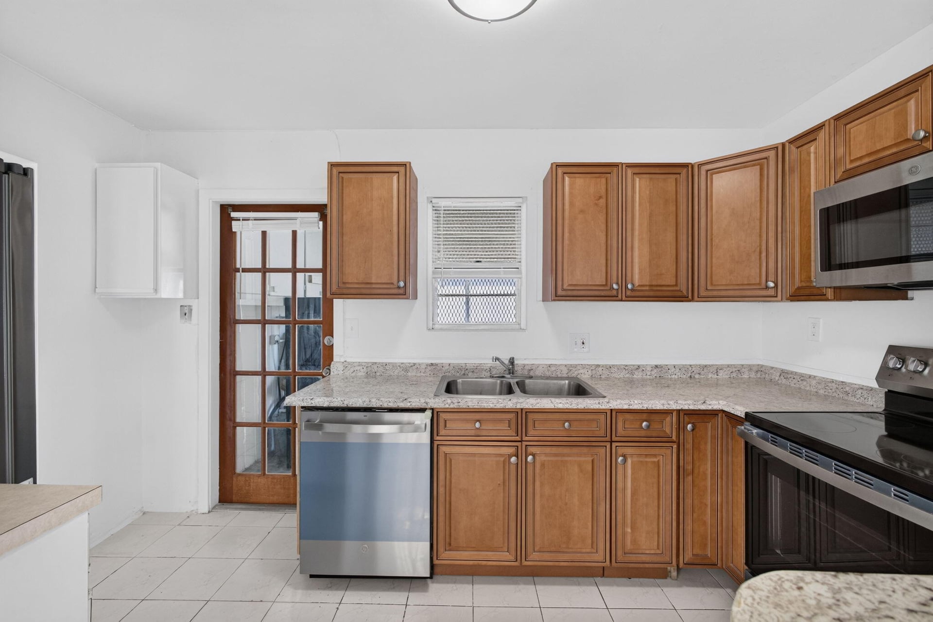  Residence photo 12
