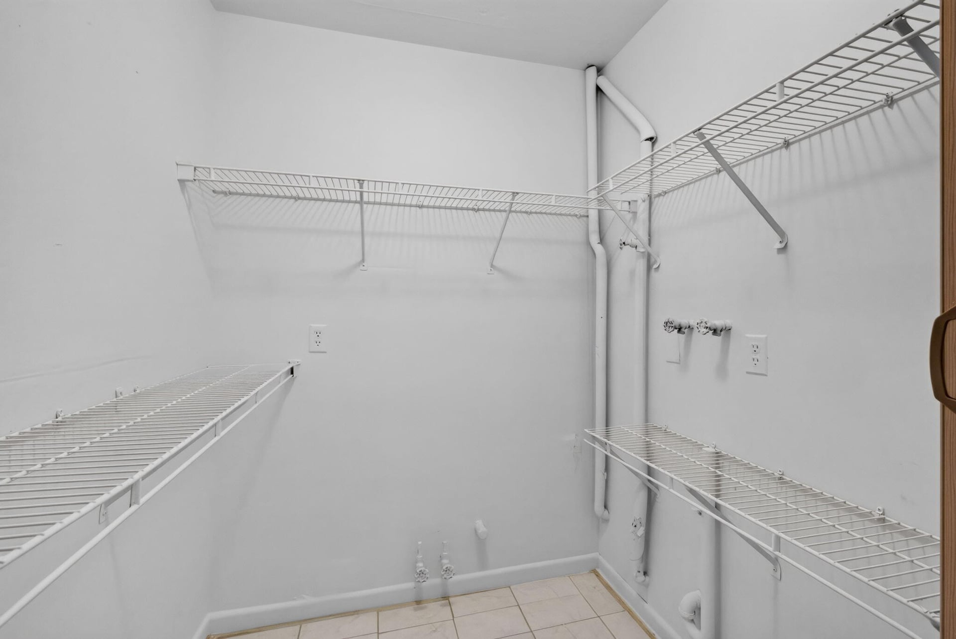 Residence photo 23