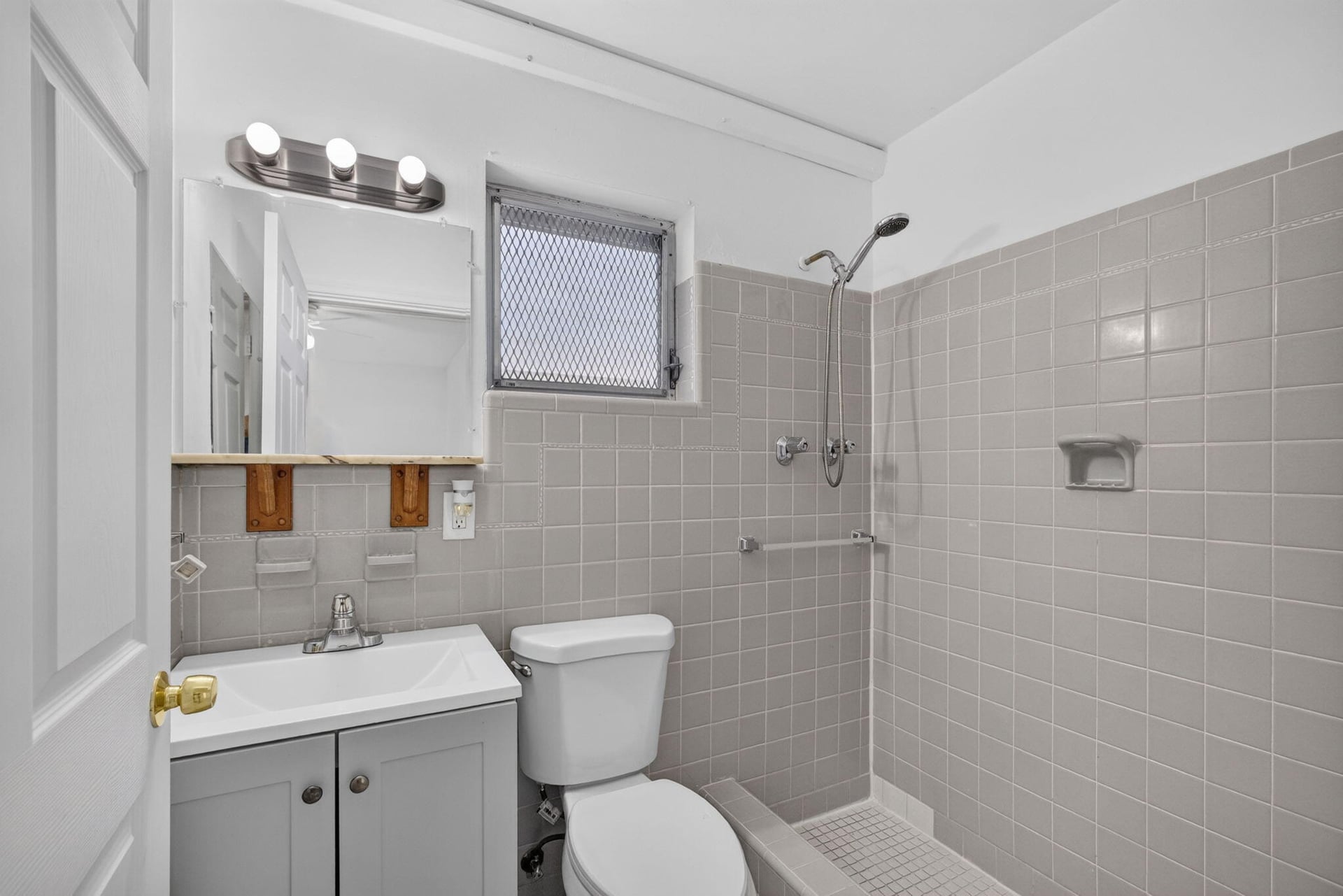  Residence photo 24