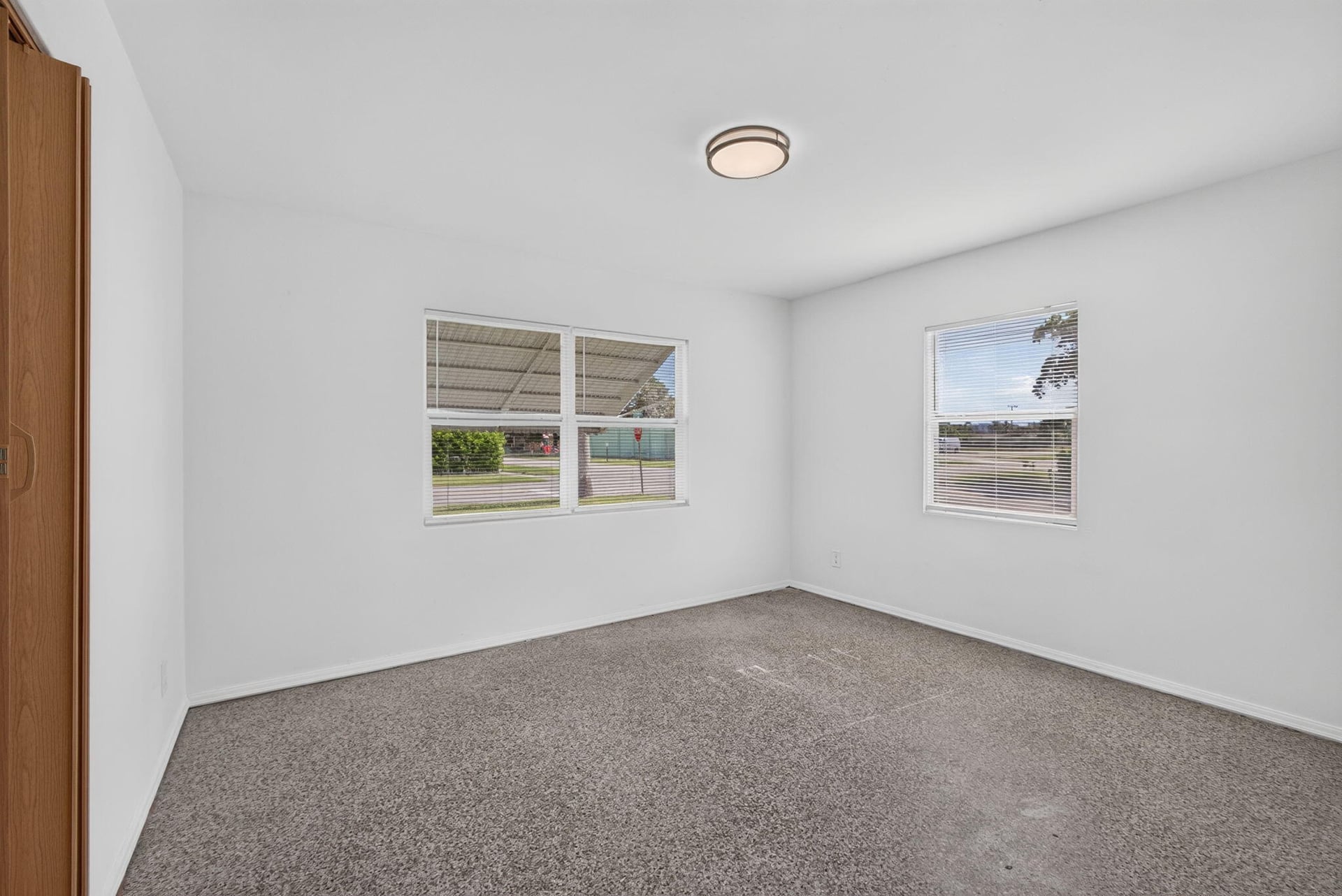  Residence photo 27