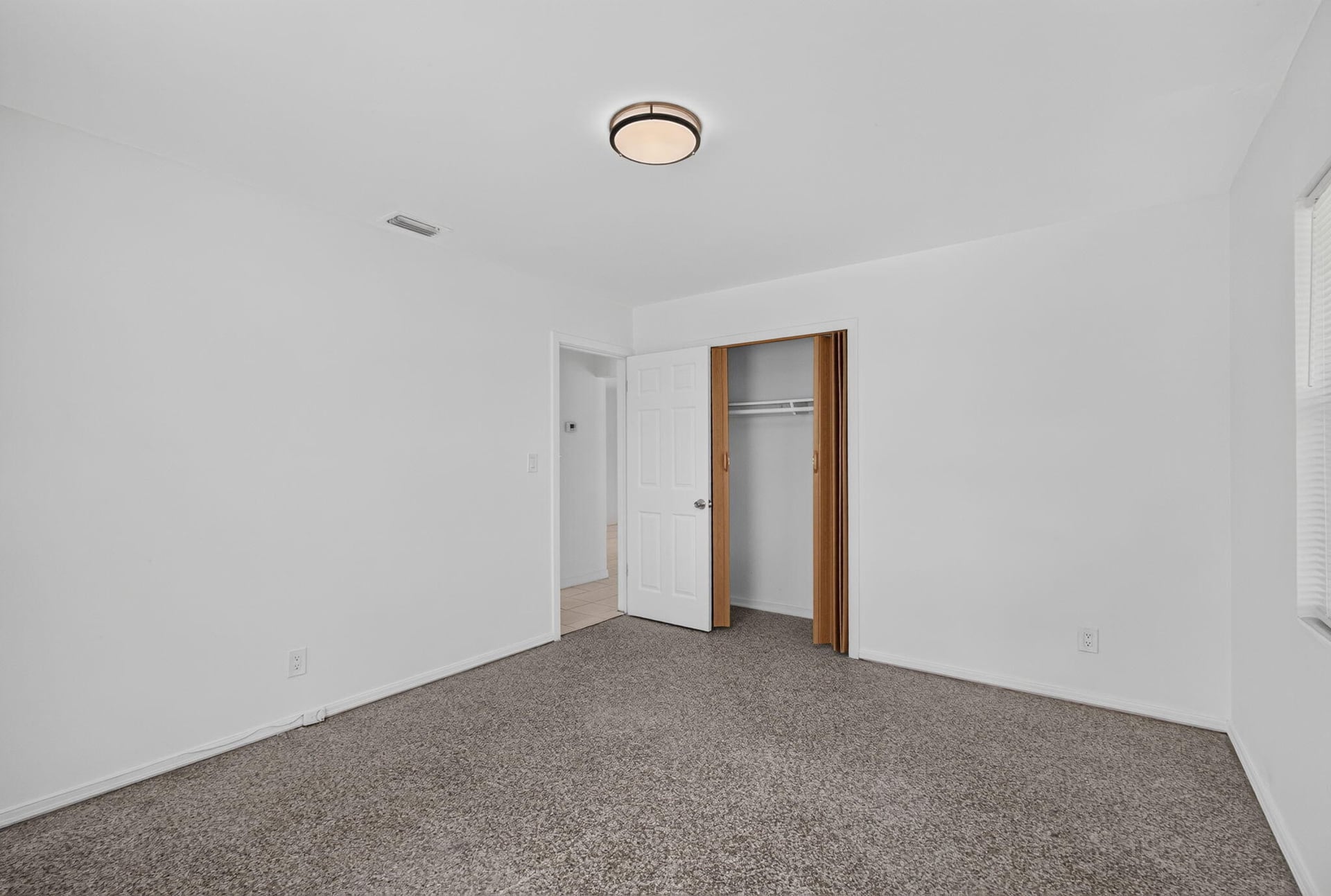  Residence photo 28