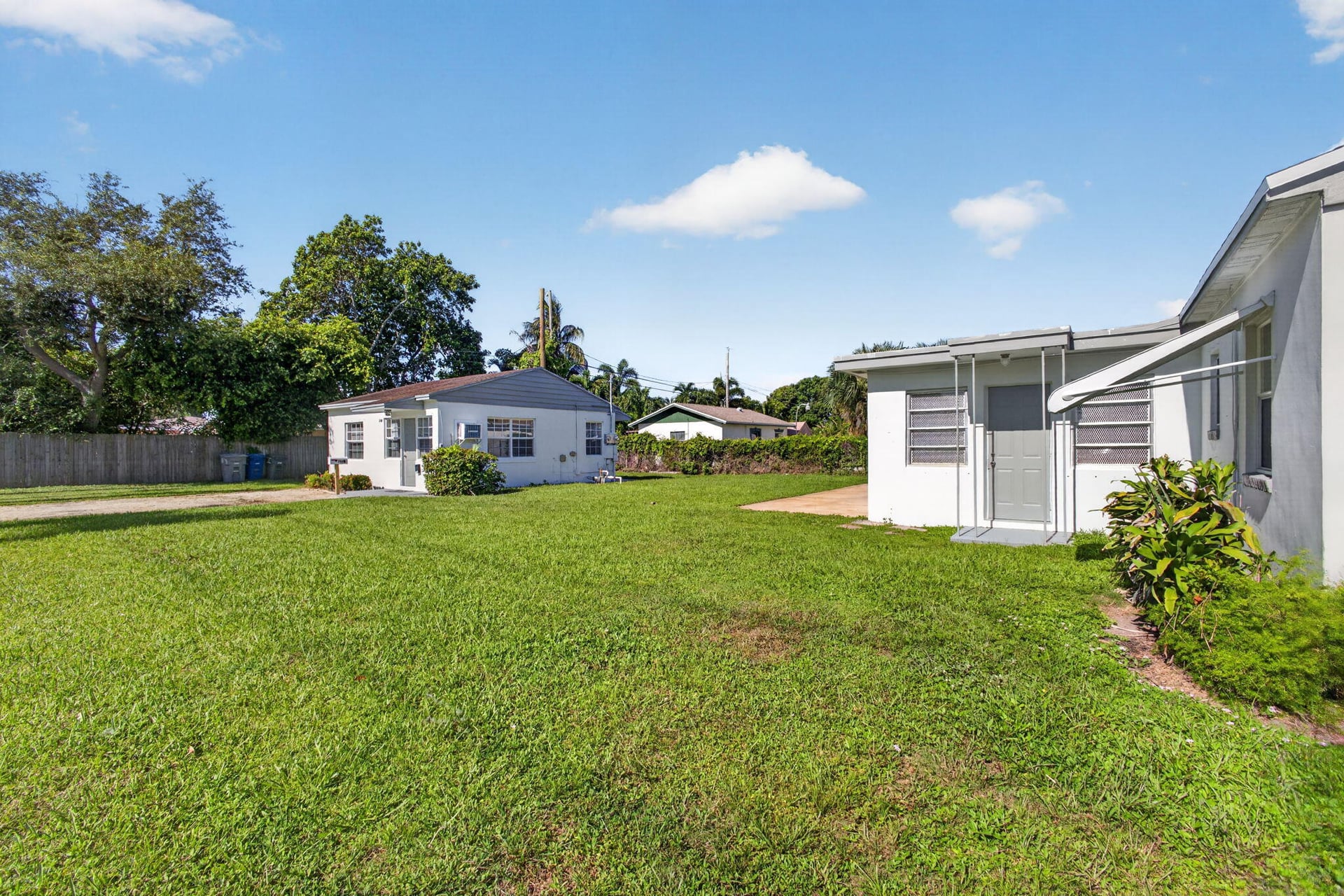  Residence photo 35