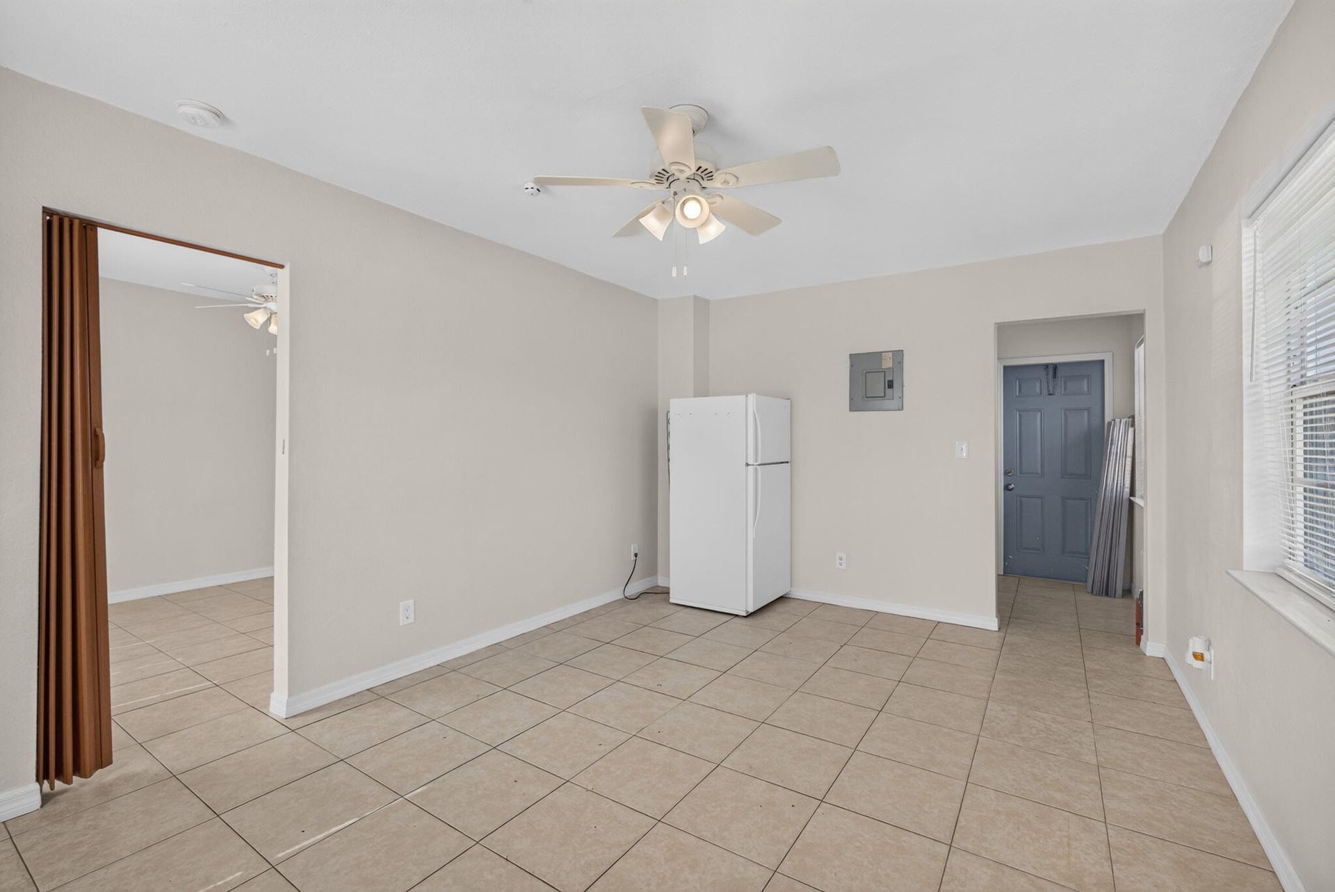  Residence photo 48