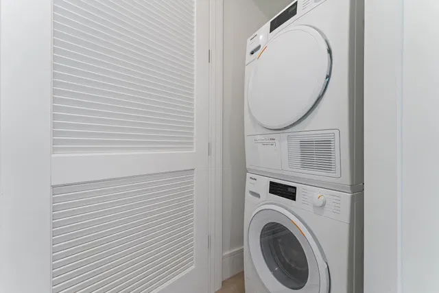 Nautilus 220 Unit 1219 photo 9