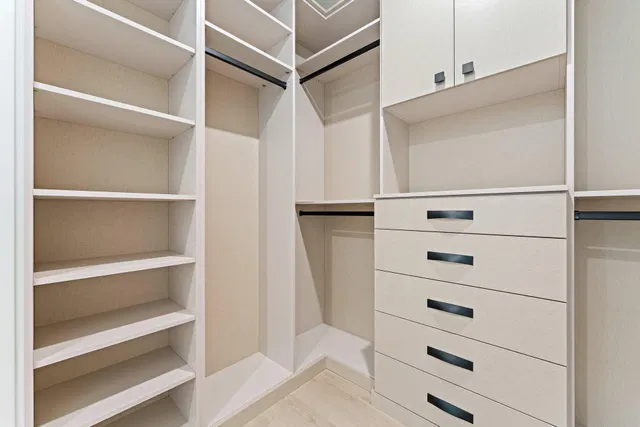 Nautilus 220 Unit 1219 photo 20
