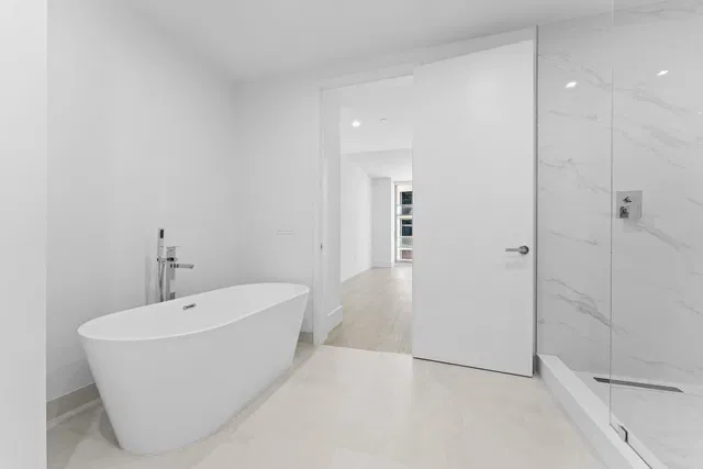 Nautilus 220 Unit 1219 photo 24