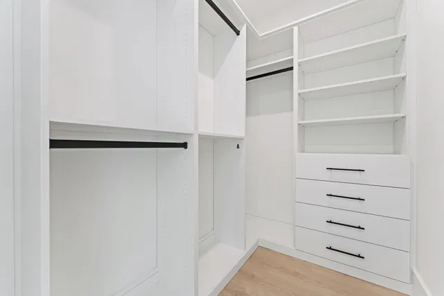 Nautilus 220 Unit 1219 photo 28