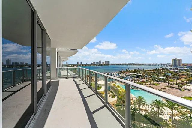 Nautilus 220 Unit 1219 photo 31