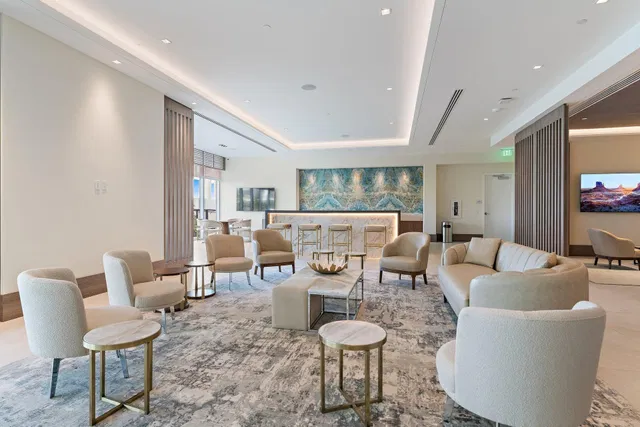 Nautilus 220 Unit 1219 photo 43