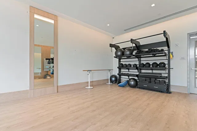 Nautilus 220 Unit 1219 photo 47
