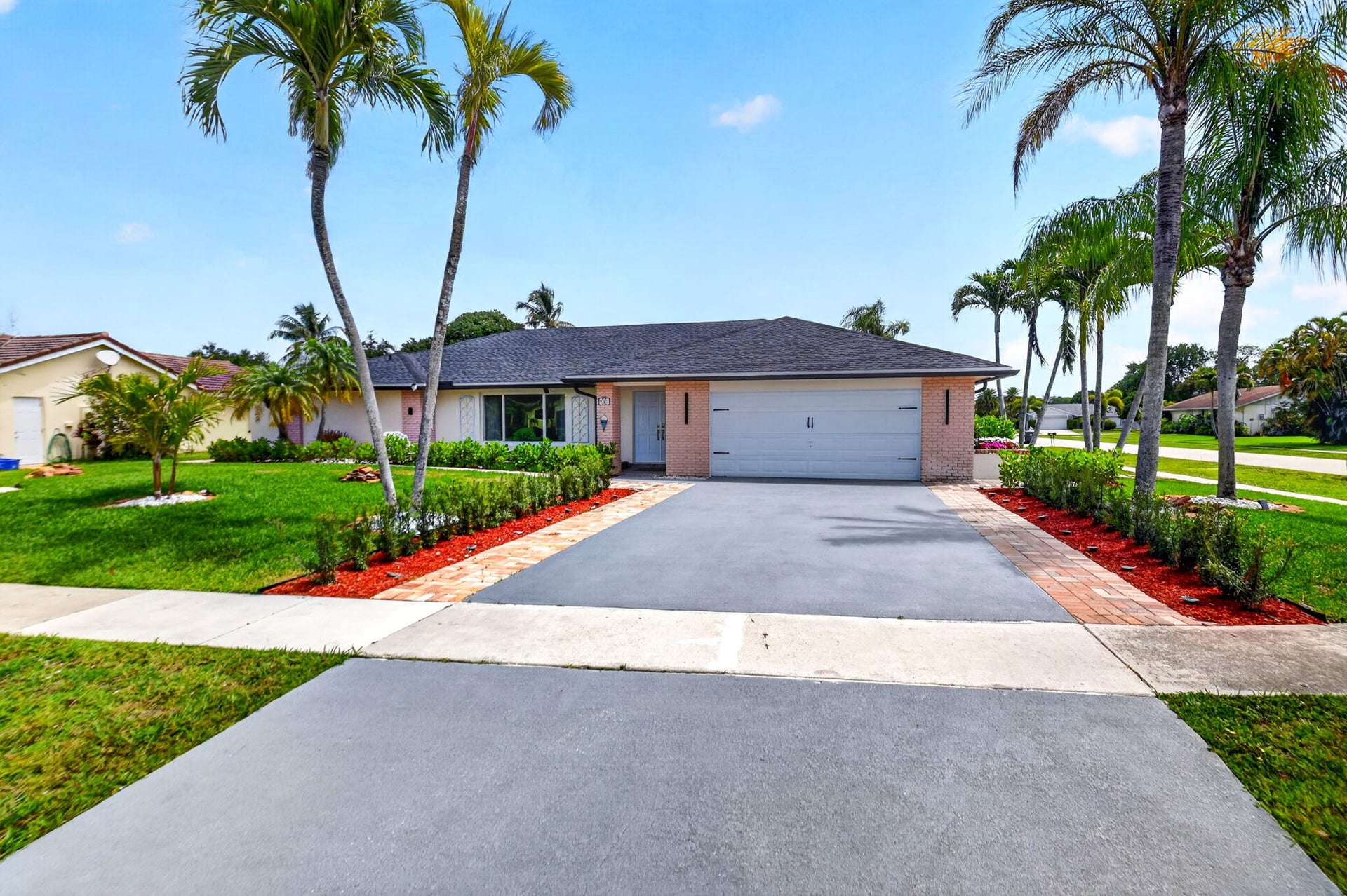 Residence photo 2