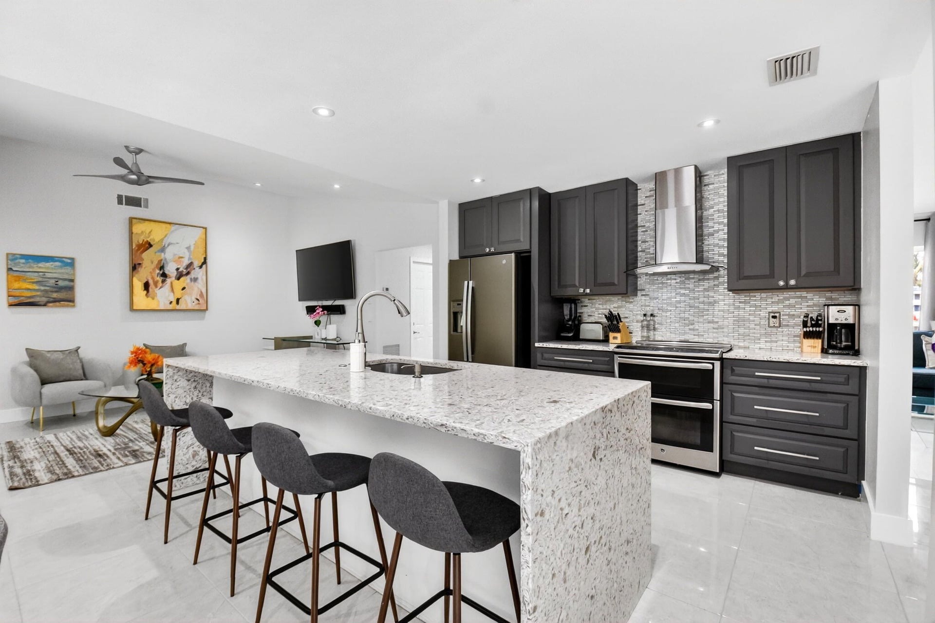 Residence photo 18