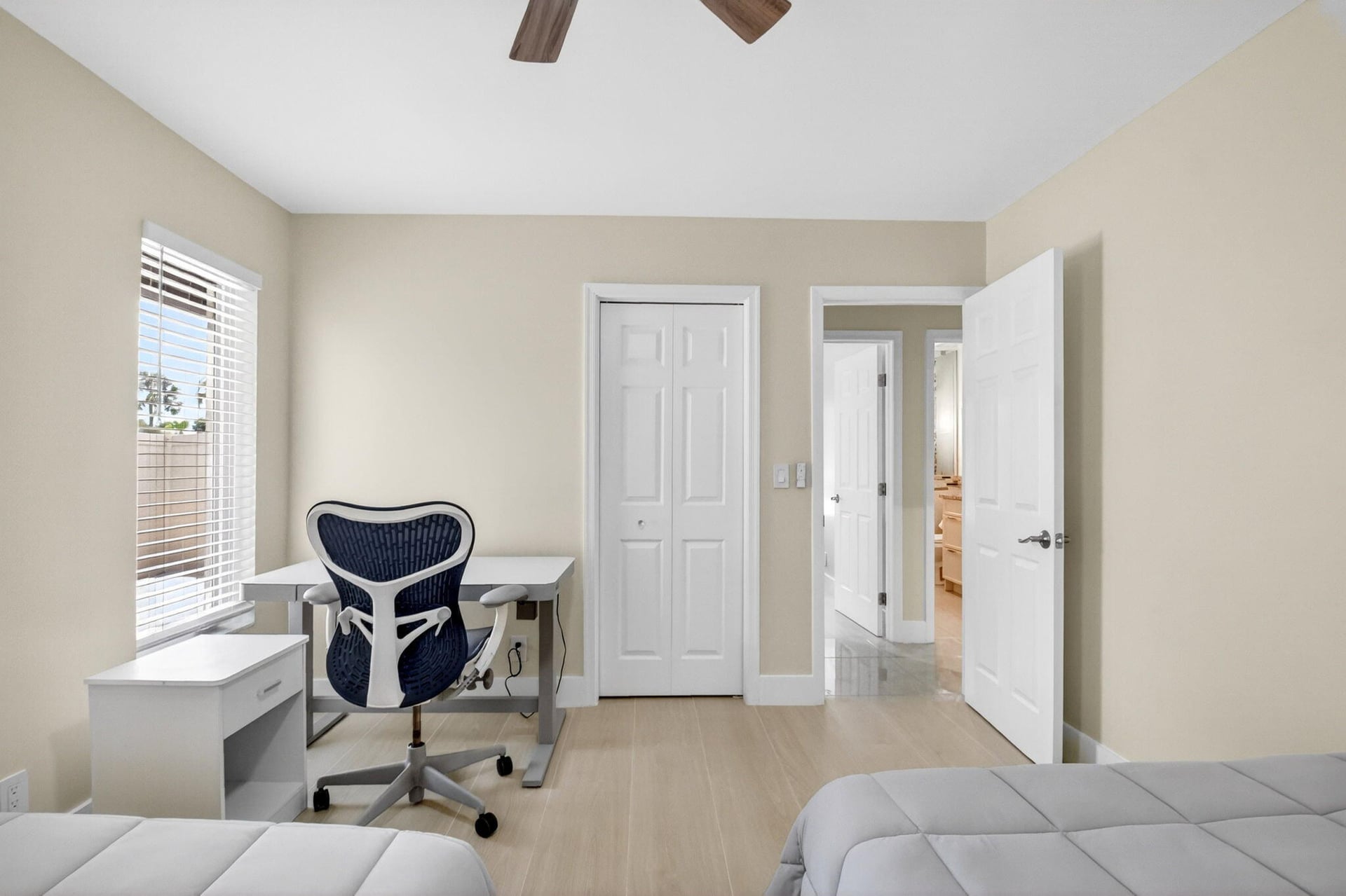 Residence photo 27