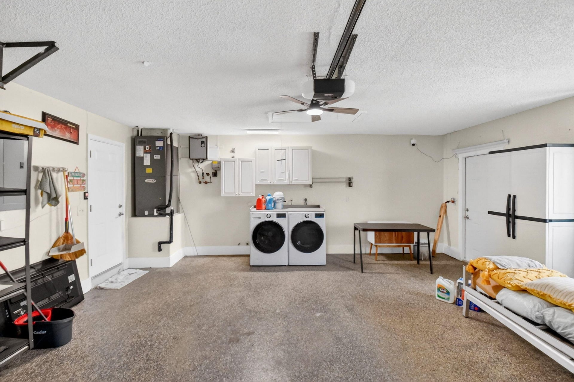Residence photo 51