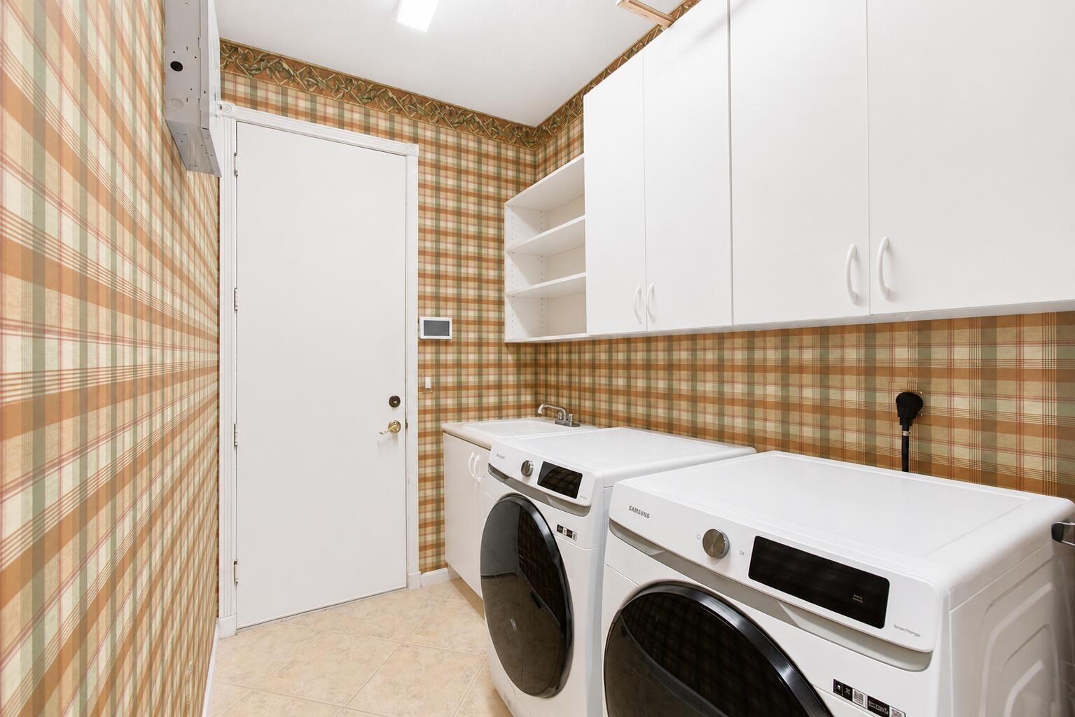 Residence photo 28