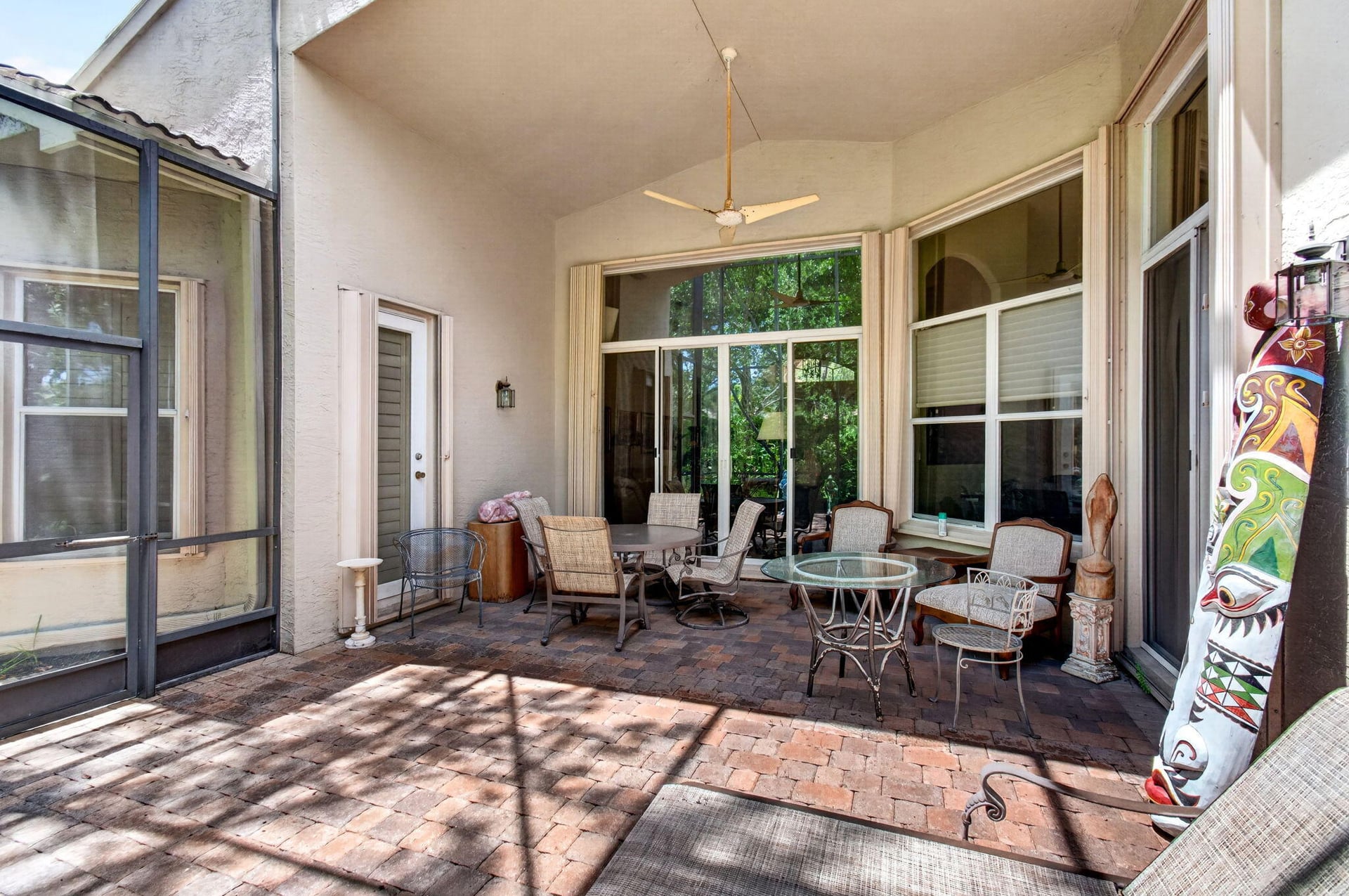 Residence photo 33