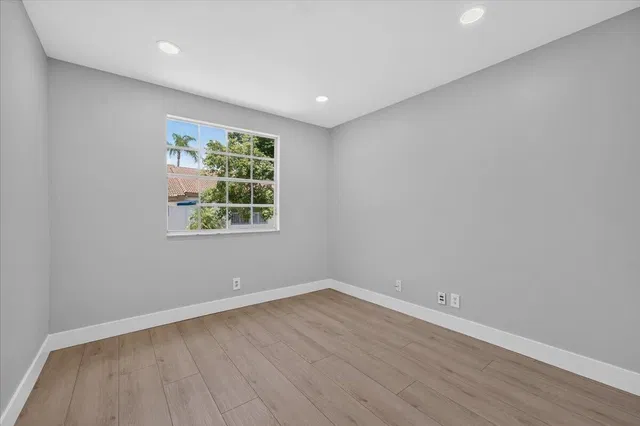 Residence photo 21