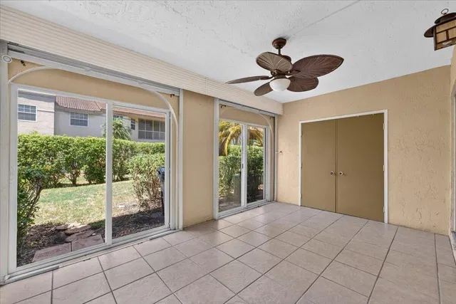 Residence photo 27