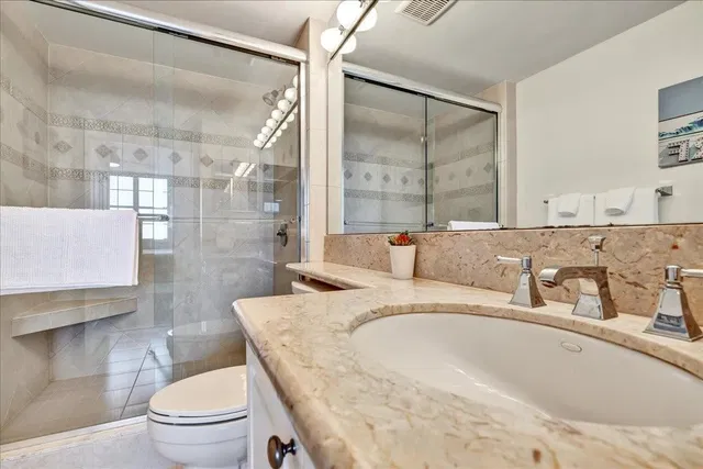 The Tower Condominium at Cityplace Unit 801 photo 3