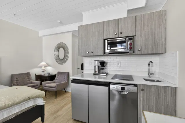 North End Palm Beach Unit 3044 photo 6