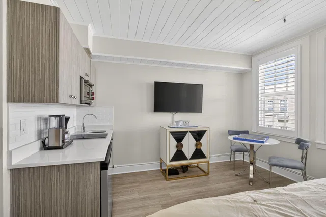 North End Palm Beach Unit 3044 photo 14