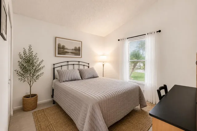  Residence photo 17