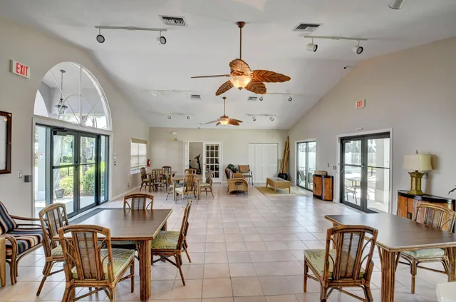  Residence photo 41