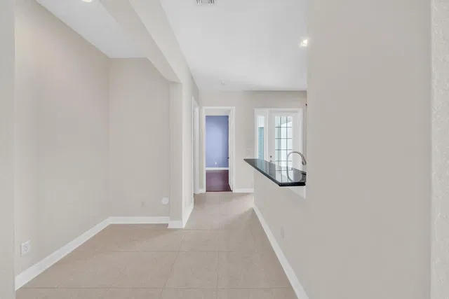 Residence photo 19