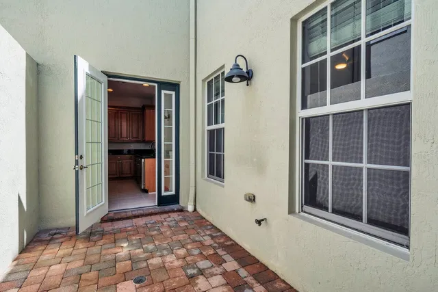 Residence photo 27