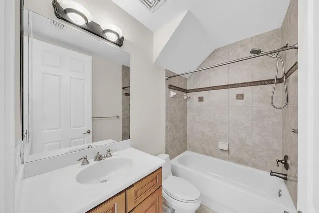 Residence photo 36