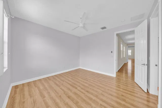 Residence photo 49