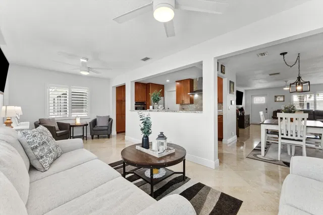 Residence photo 14