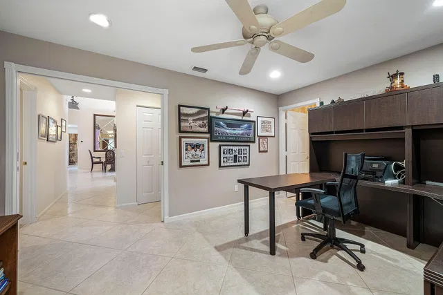  Residence photo 28