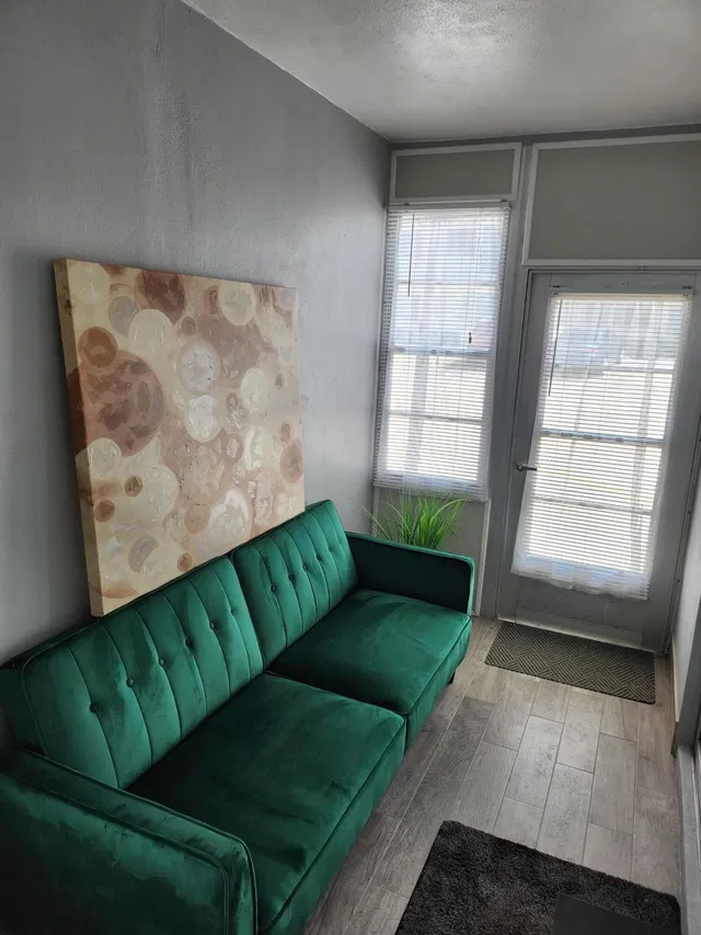 Unit 111 photo 19