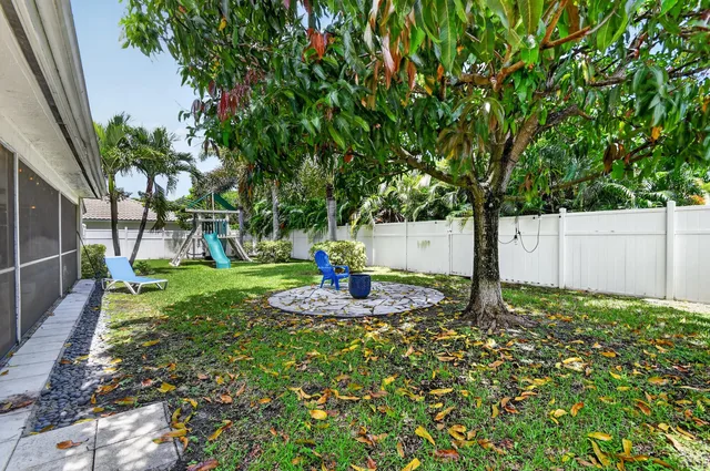 Residence photo 30