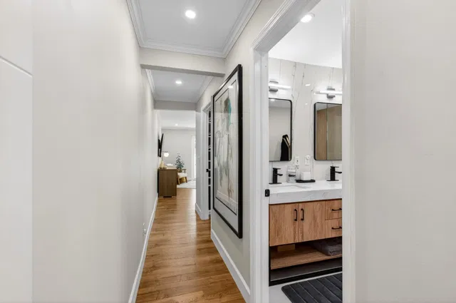 Residence photo 48