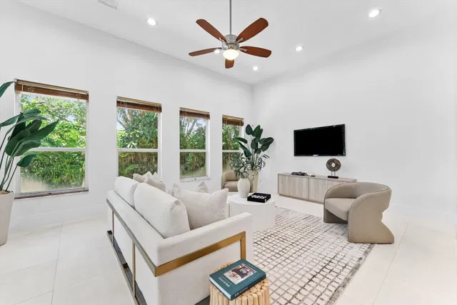 Boca Grove Residence photo 28
