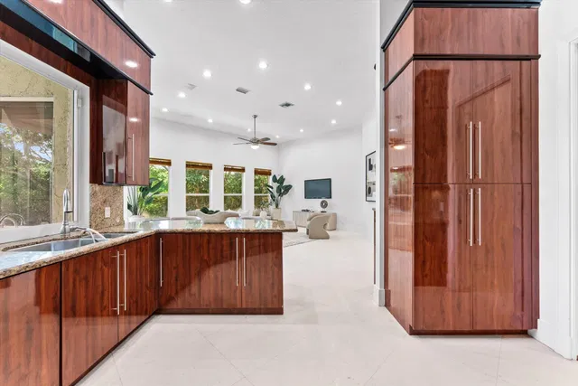 Boca Grove Residence photo 32