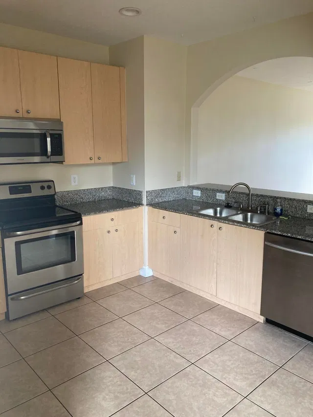 Downtown Delray Beach Unit 306 photo 7