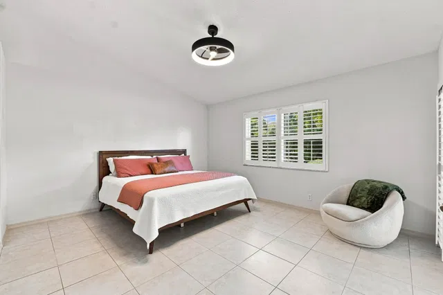  Residence photo 14