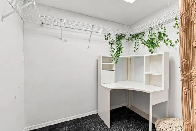  Residence photo 17
