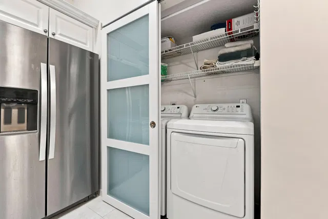  Residence photo 24