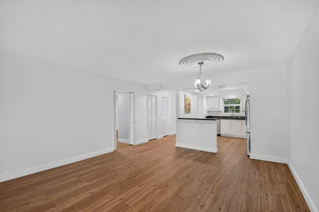 Unit 202 photo 13