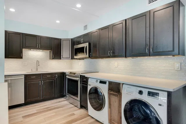 Residence photo 26