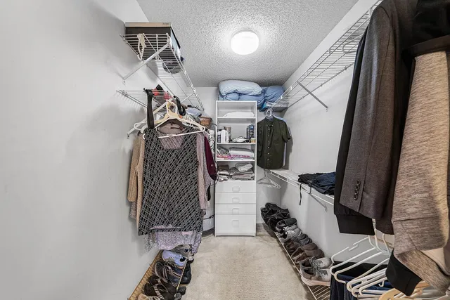 Unit 402 photo 19