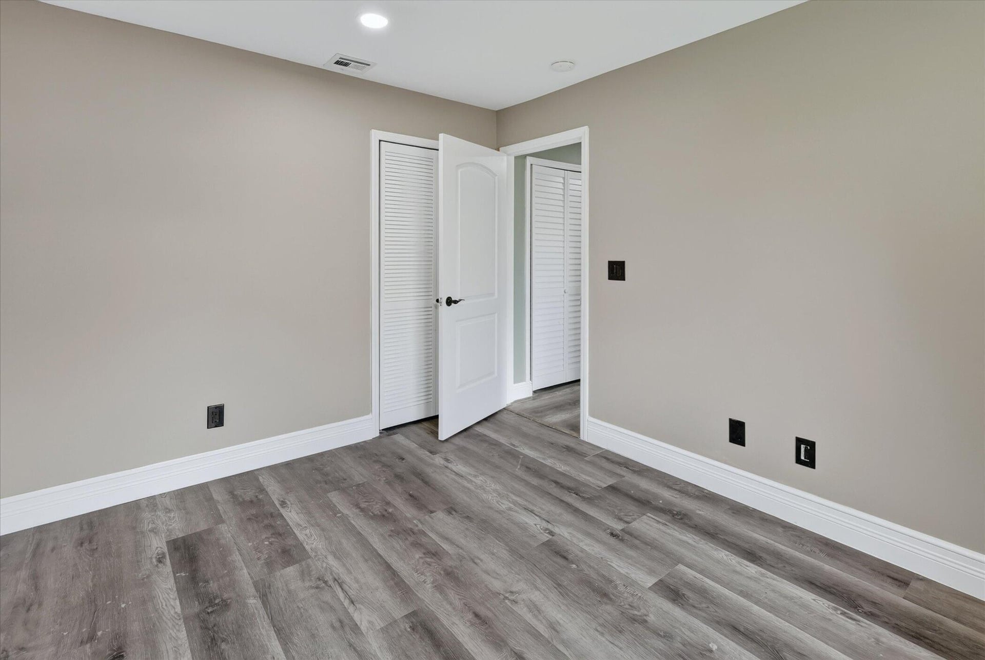 Residence photo 33