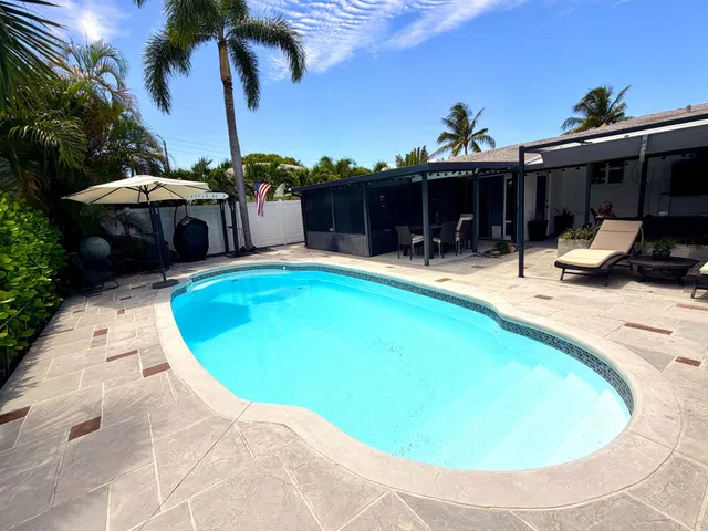 SoSo West Palm Beach Residence photo 3