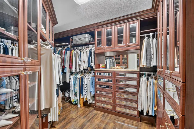  Residence photo 48
