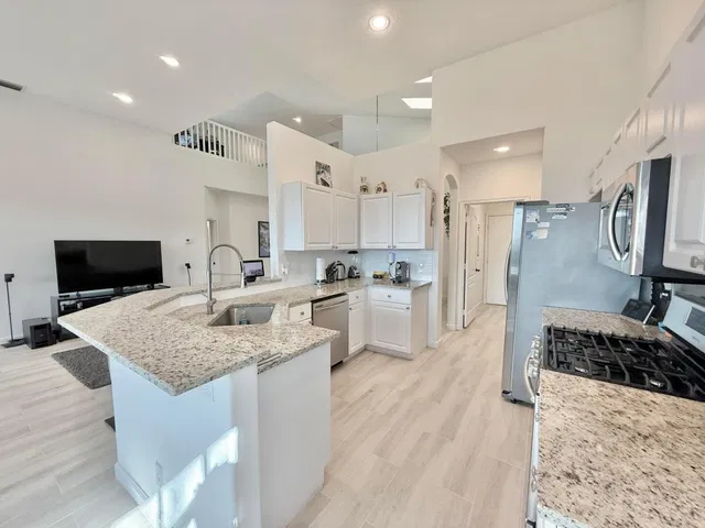 PGA National Palm Beach Gardens Residence photo 11