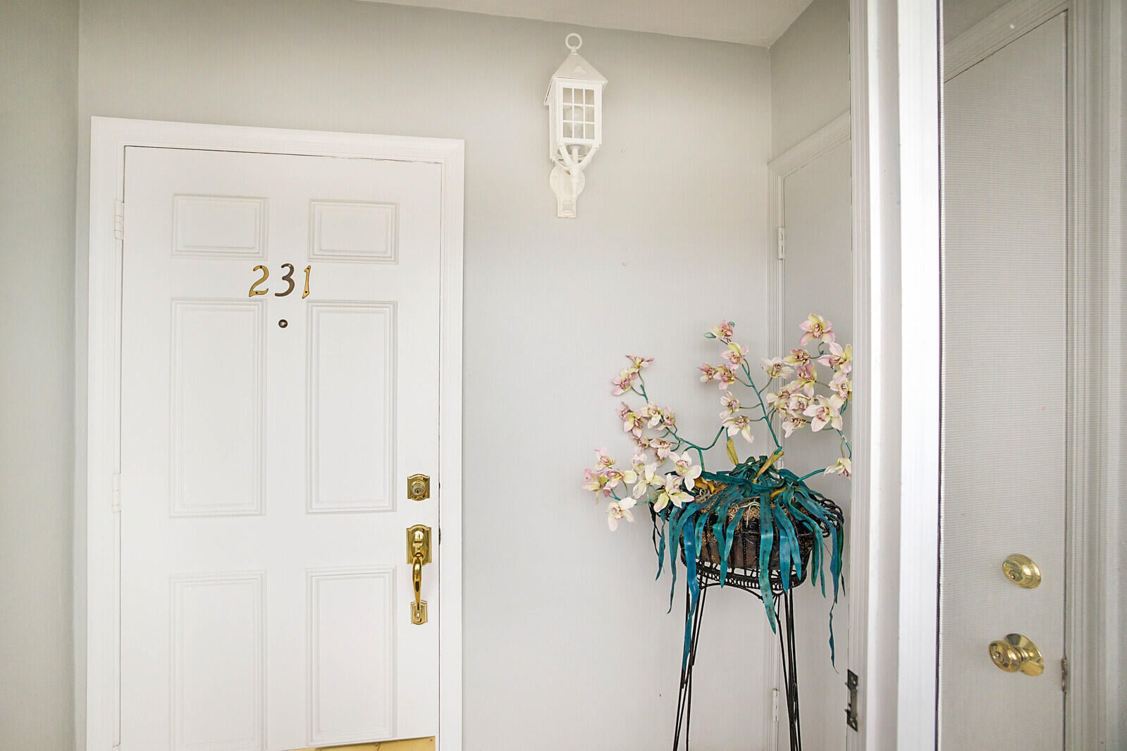 Unit 2310 photo 5